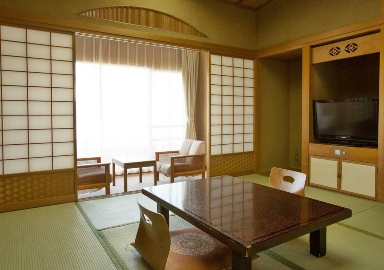 Atami Kinjokan Extérieur photo